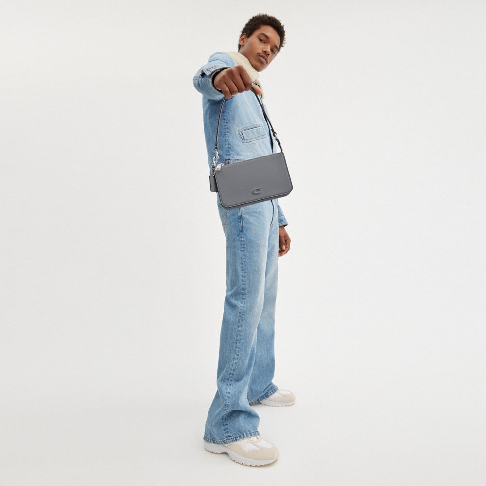 Bolsa de Mano COACH® Pouch With Signature Canvas Mujer Gris Azules | COAHX245